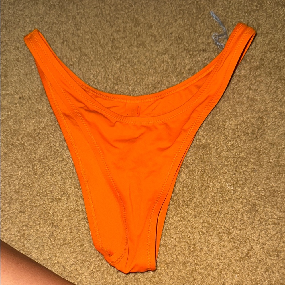 Skims Cheeky Tanga Bottoms